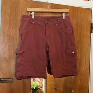 Kuhl womens splash 11” cargo shorts size 10